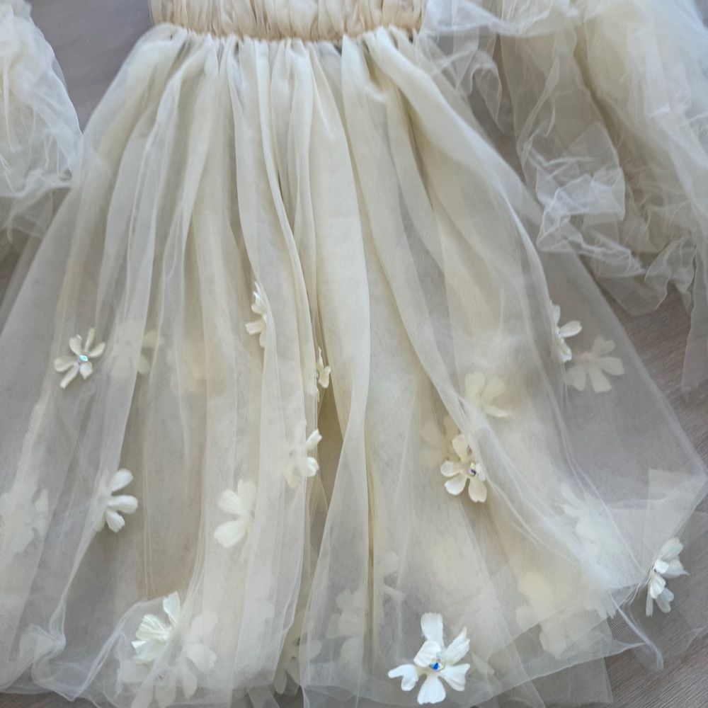 Custom Dance Lyrical White Flowy Floral Costume Size 6 - Picture 4 of 8
